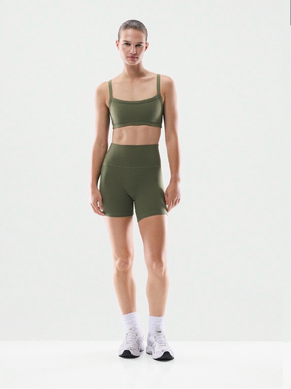 TNA Aritzia Cheeky Hi-rise 5” Shorts - olive green